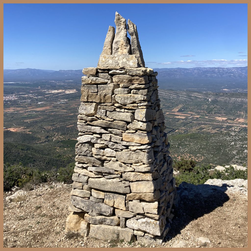 Fita en pedra seca a Molacima, al Montsià